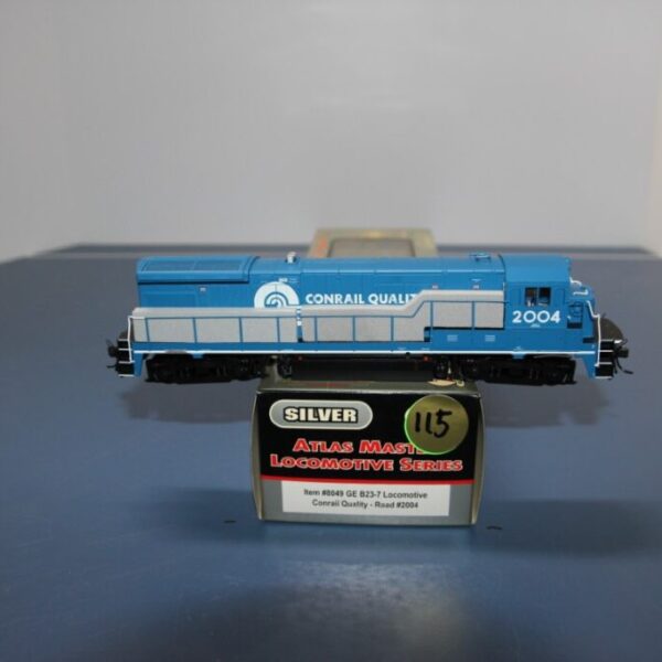 GE B23-7 Locomotive - Conrail Quality - Road #2004