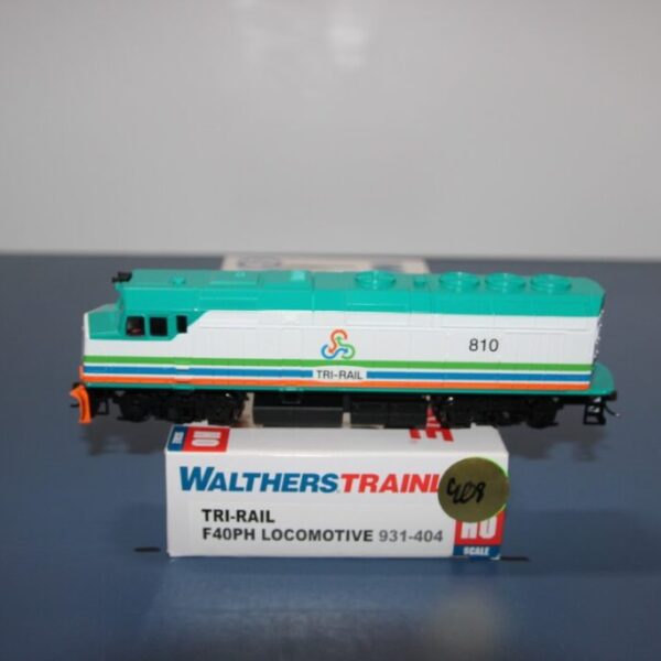 Tri-Rail F40PH Locomotive #810