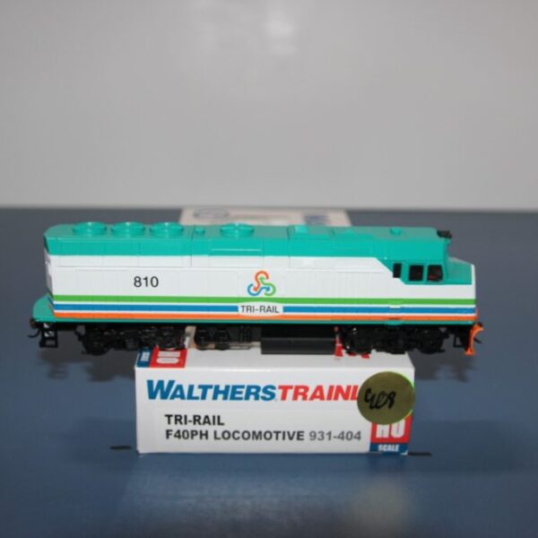 Tri-Rail F40PH Locomotive #810