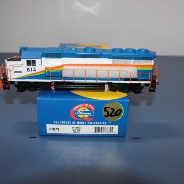 GP-50 Tri Rail #814