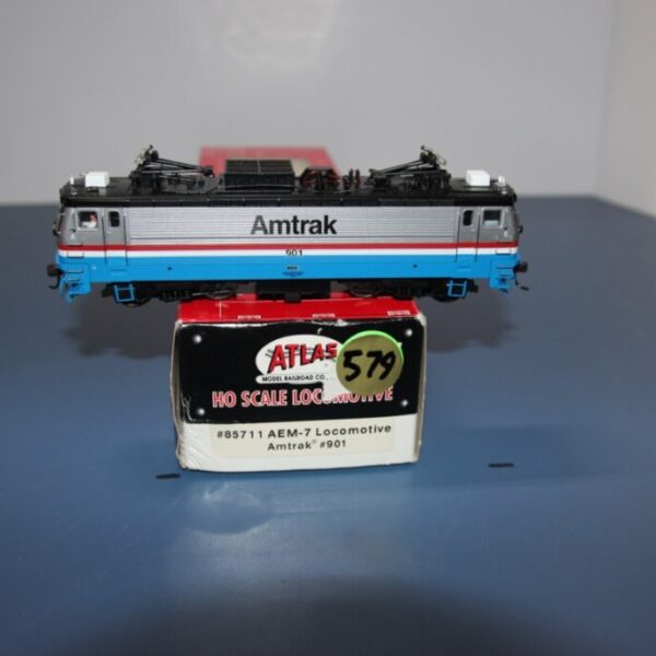 AEM-7 Locomotive Amtrak #901