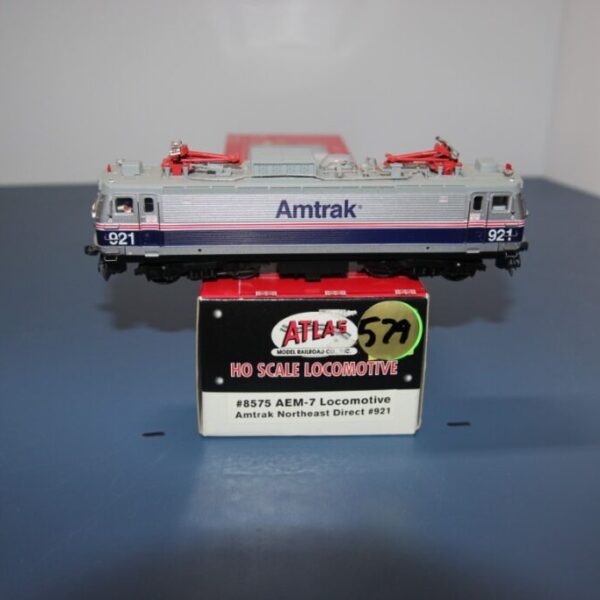 AEM-7 Locomotive Amtrak Northeast Direct #921