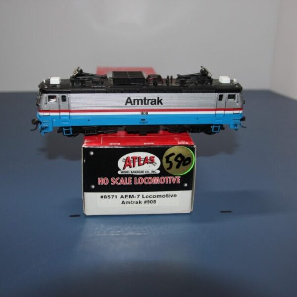 AEM-7 Locomotive Amtrak #908