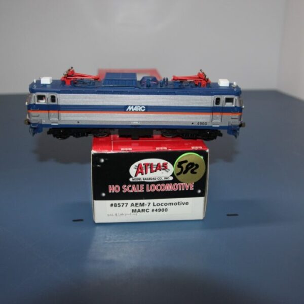 AEM-7 Locomotive Amtrak MARC #4900