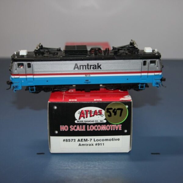 AEM-7 Locomotive Amtrak #901