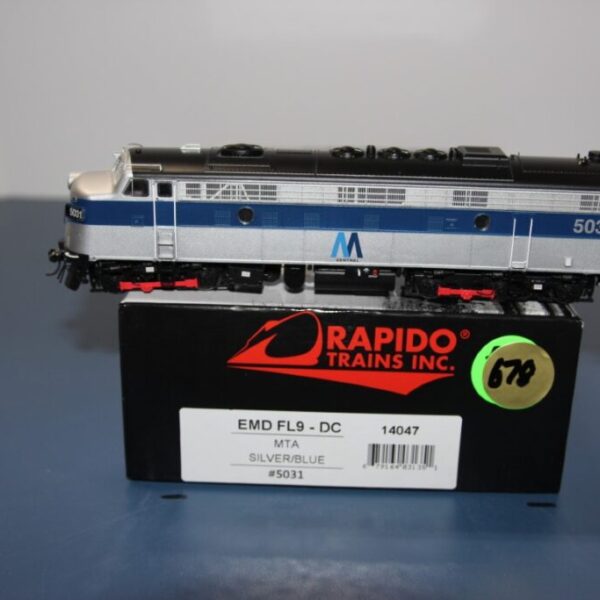 EMD FL9-DC Conrail MTA Silver/Blue #5031