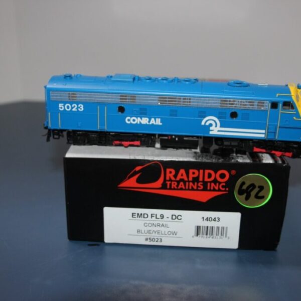 EMD FL9-DC Conrail Blue/Yellow #5023