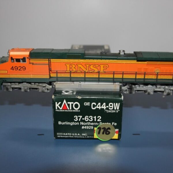 GE C44-9W Dash 9 – Burlington Northern Santa Fe #4929