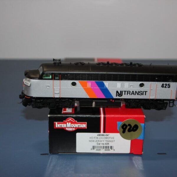 F7A Locomotive New Jersey Transit #425